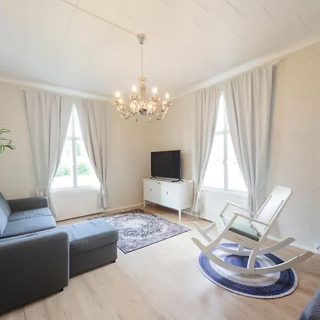 Apartment Majoitus Wanhapankki, Huoneisto B1 *